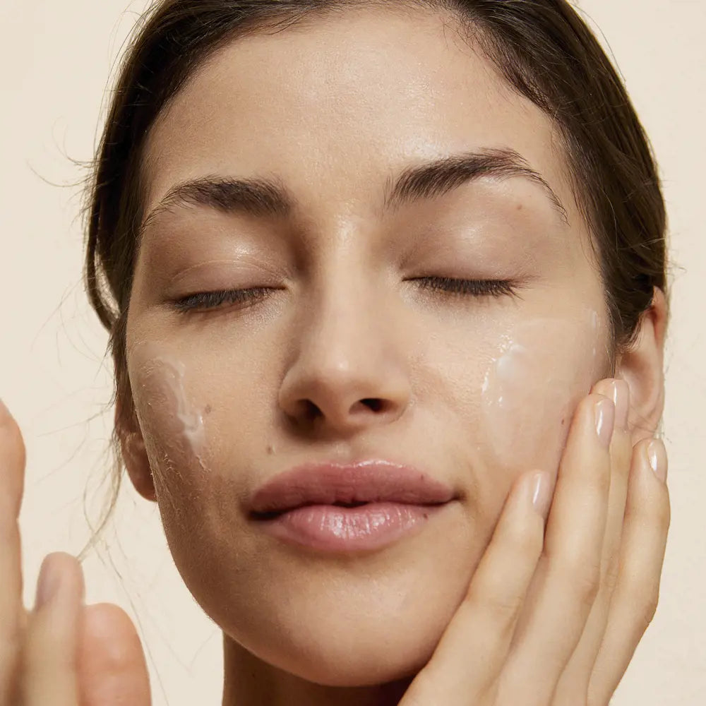 Oriflame Love Nature Nourishing Face Cream with Chia & Organic Honey 50 ml | Deep Moisturizing Cream for Soft & Healthy Skin | Original Sweden Skincare