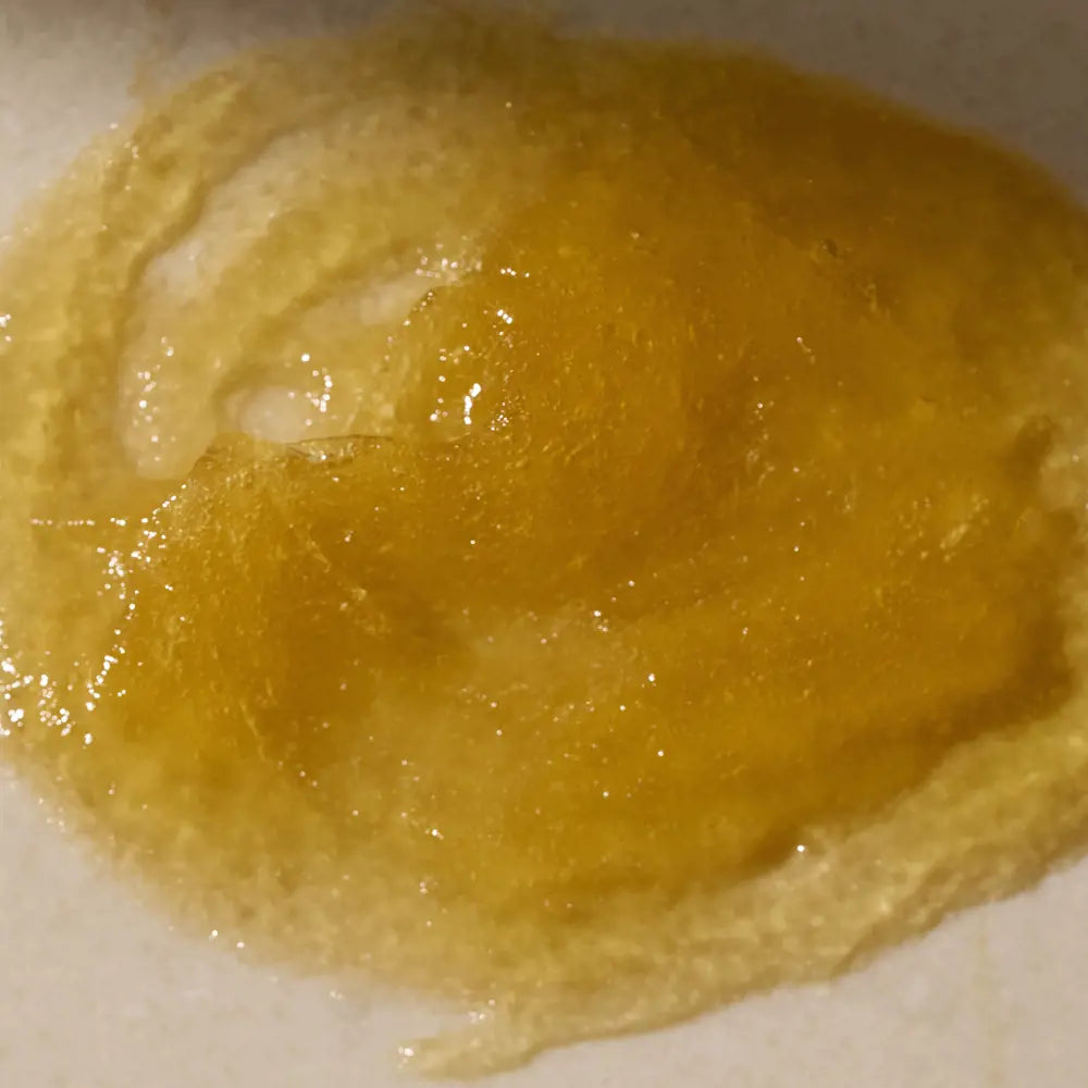 Milk & Honey Gold Smoothing Sugar Scrub 200 ml | Exfoliating & Moisturising Body Scrub | With Organic Milk & Natural Honey